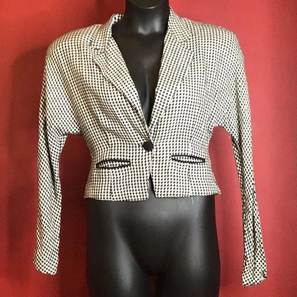 CRISTY GIRL NY HOUNDSTOOTH JACKET SIZE 6